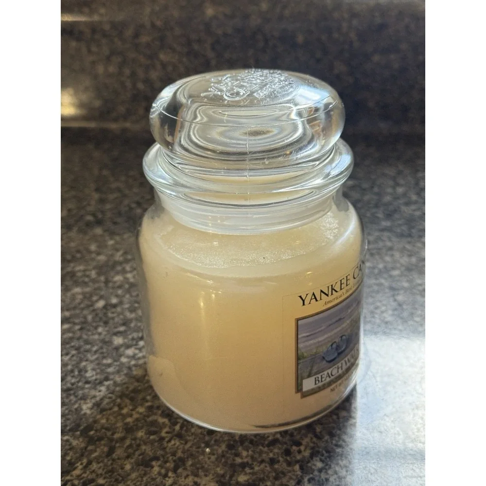 Yankee Candle Jar Scented Wax Beach Walk 1129791 14.5oz NEW NOS USA